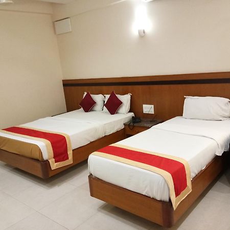 Hlvgrandinn Бангалор Экстерьер фото